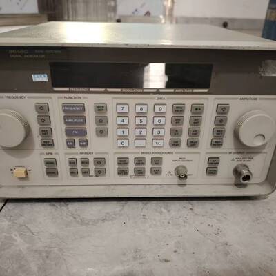 可维修Agilent8648C信号源9KHz一3200MHz，成色议价