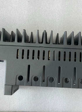 NI cRIO-9082 8槽控制器 ，，议.询价