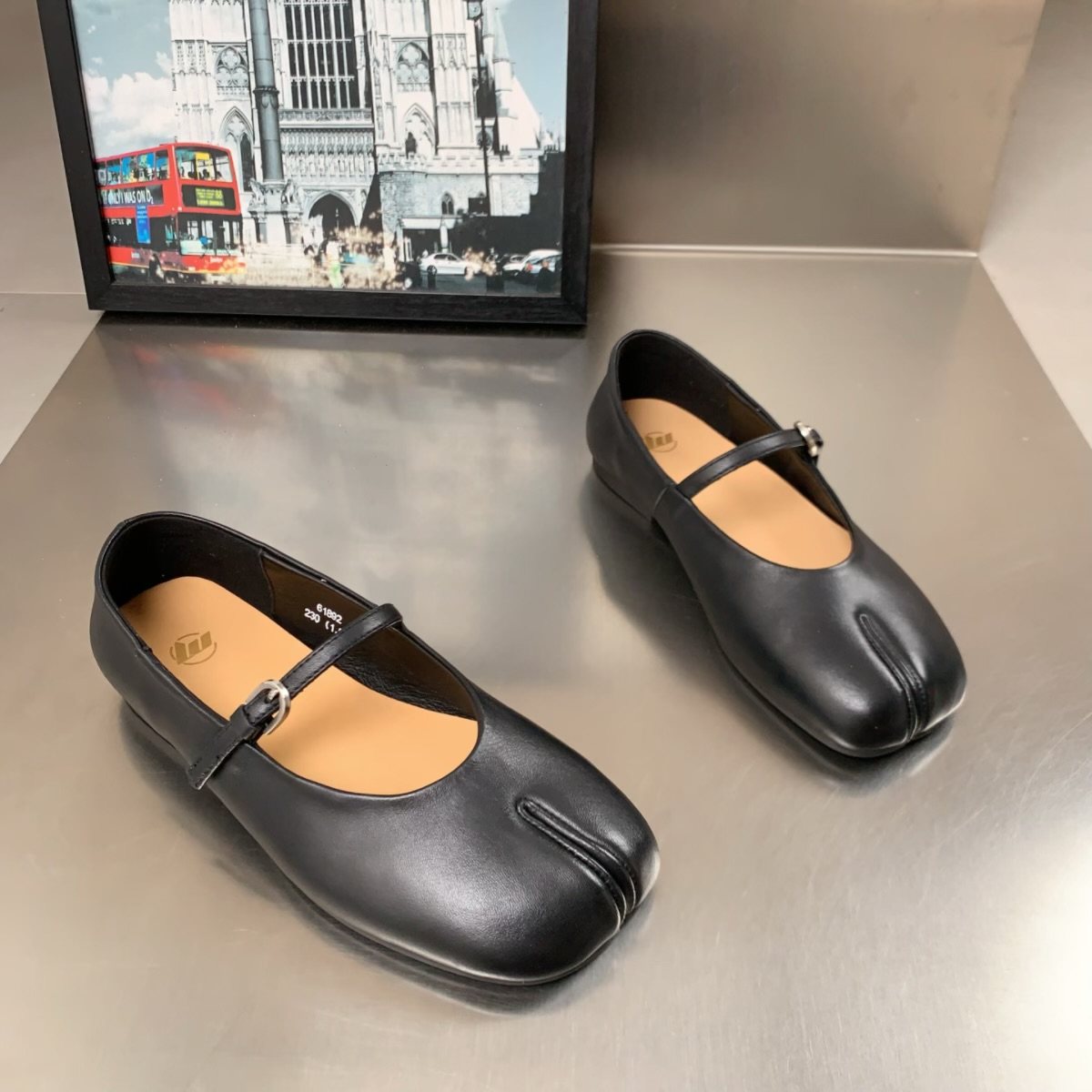 羊皮方头玛丽珍鞋女2026春季新款一字扣分趾平底芭蕾舞鞋黑色单鞋,女鞋,玛丽珍鞋,淘宝优惠券,粉丝福利购,淘宝优惠卷