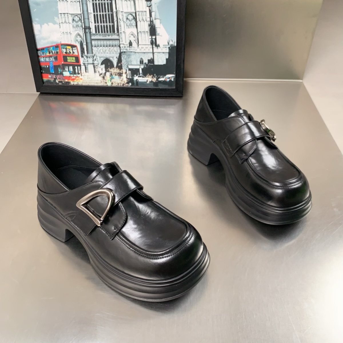 真皮英伦风厚底乐福鞋女2026春季新款圆头金属搭扣中跟百搭单鞋潮,女鞋,乐福鞋（豆豆鞋）,淘宝优惠券,粉丝福利购,淘宝优惠卷