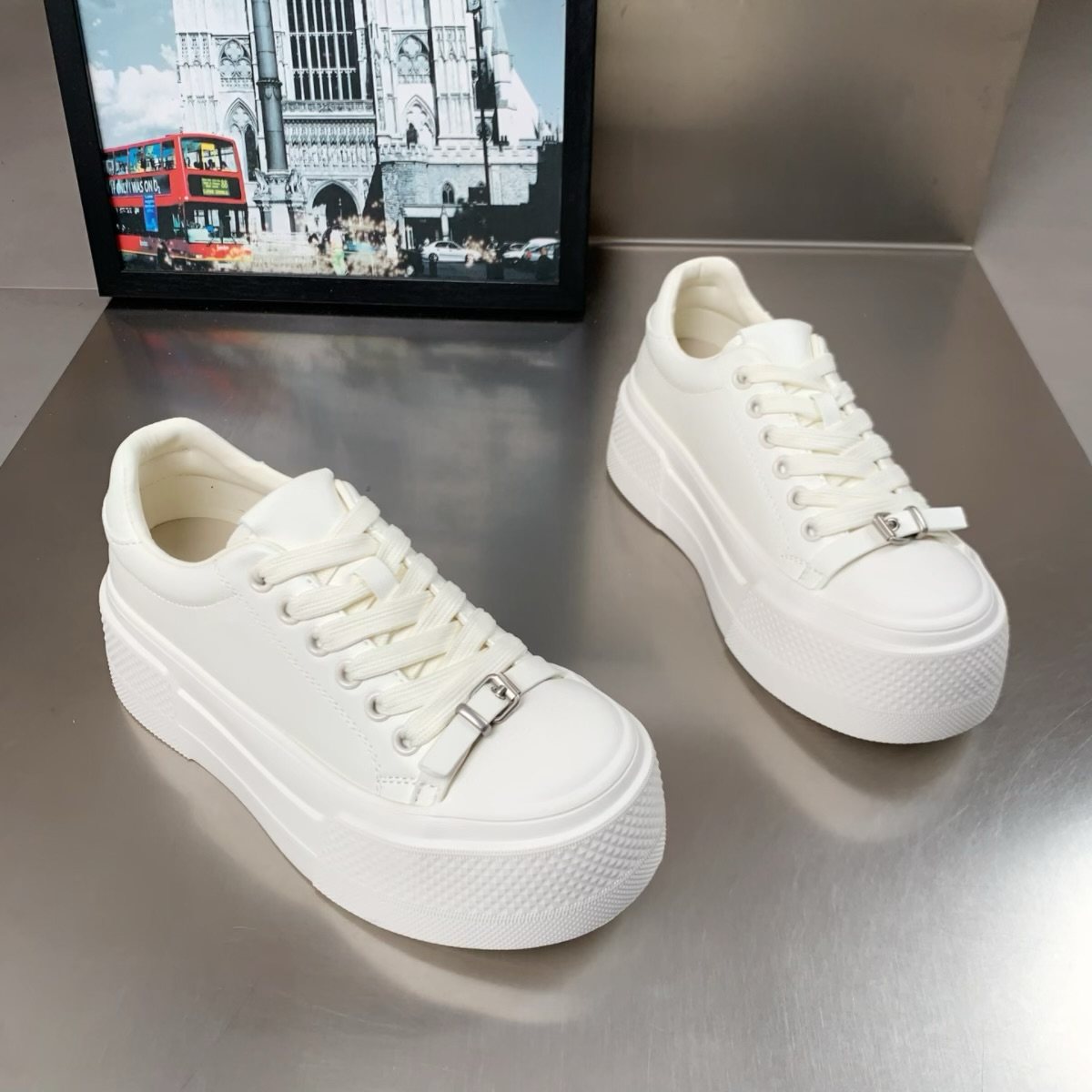 羊皮厚底小白鞋女增高休闲板鞋2026春季新款系带百搭松糕底面包鞋,女鞋,休闲板鞋,淘宝优惠券,粉丝福利购,淘宝优惠卷