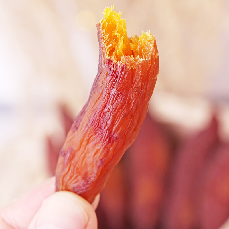 红薯干农家自制阿郎带皮小香薯干无糖精整个金手指无油地瓜干零食