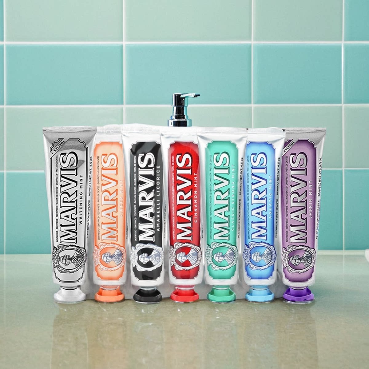 marvis玛尔仕牙膏薄荷生姜肉桂茉莉甘草银白色红蓝绿橙紫黑色85ml