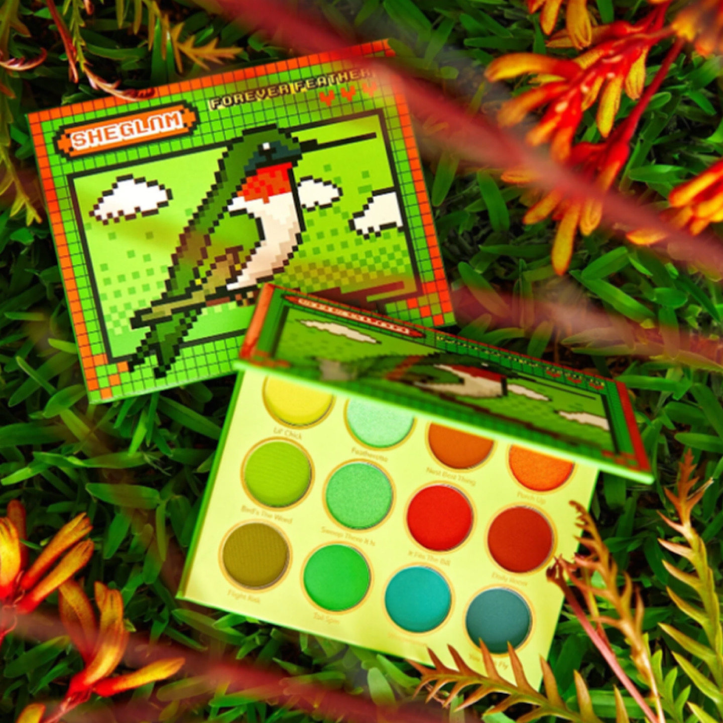 日本采购sheglam动物系列12色眼影盘色彩浓郁光泽持久不晕染10.2g