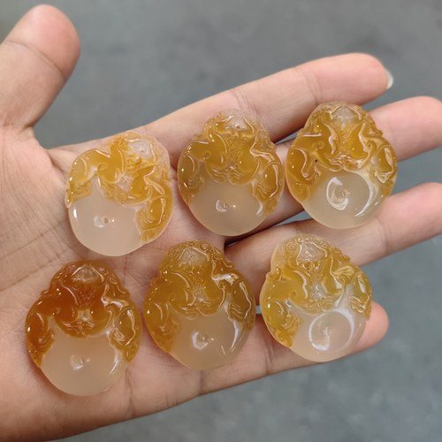 玉阅珠宝俏色玛瑙双貔貅吊坠