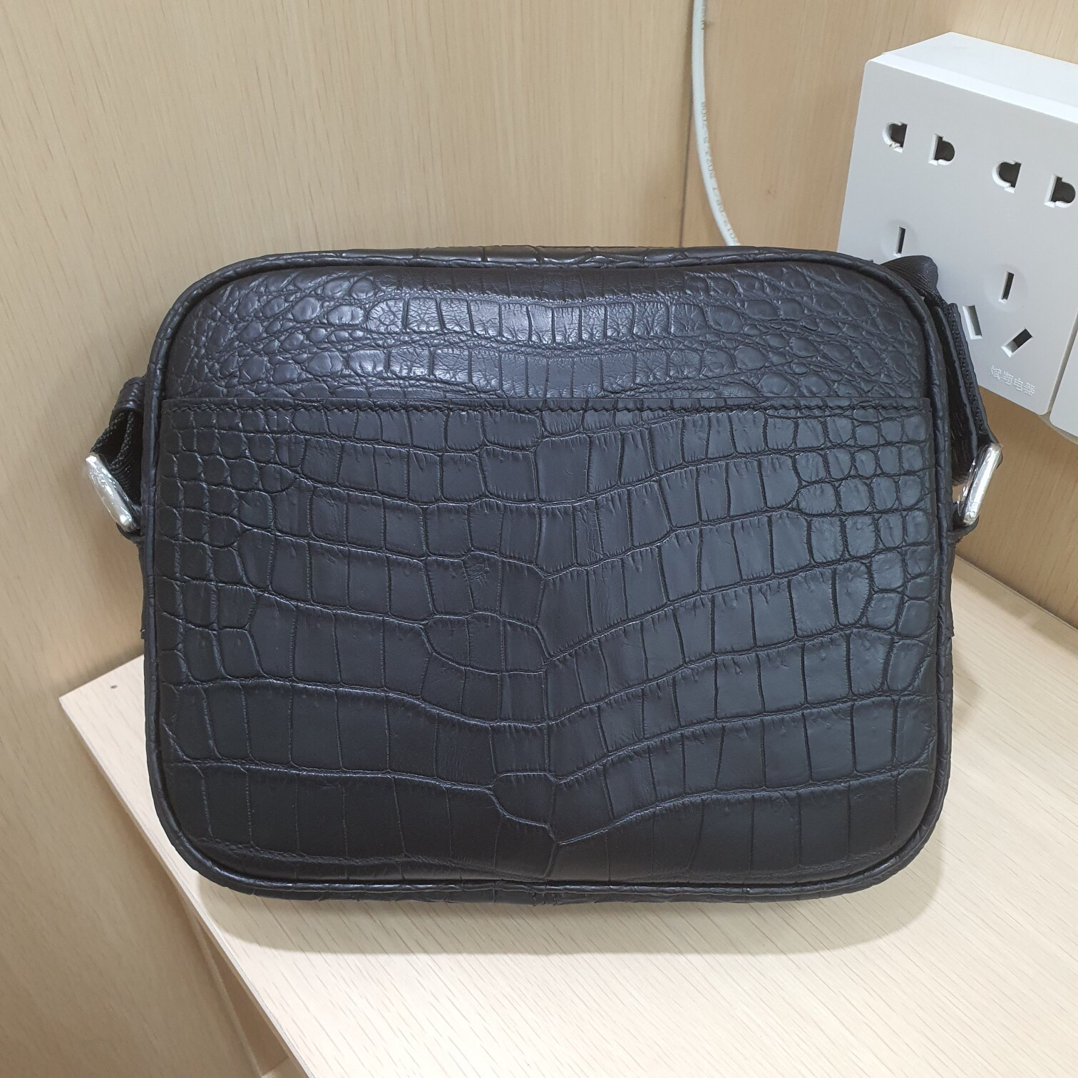 黑曼巴新款男包鳄鱼皮单肩斜挎小方包时尚休闲百搭潮牌男士包包,箱包皮具/热销女包/男包,男士包袋,淘宝优惠券,粉丝福利购,淘宝优惠卷