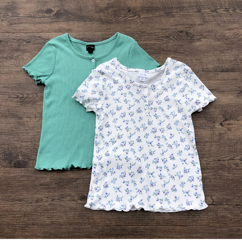 【亲子装】出口美国女童中大童外贸原单坑条弹力木耳边短袖T恤衫