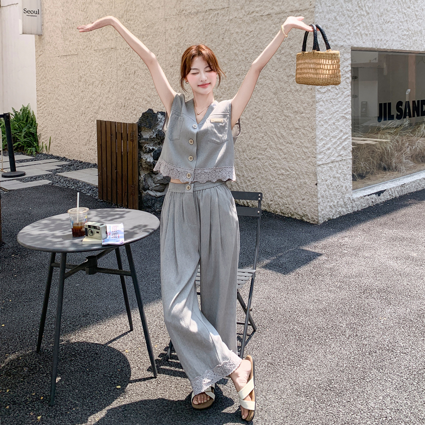 蕾丝拼接马甲九分阔腿裤套装女2025夏新款高级感小个子无袖