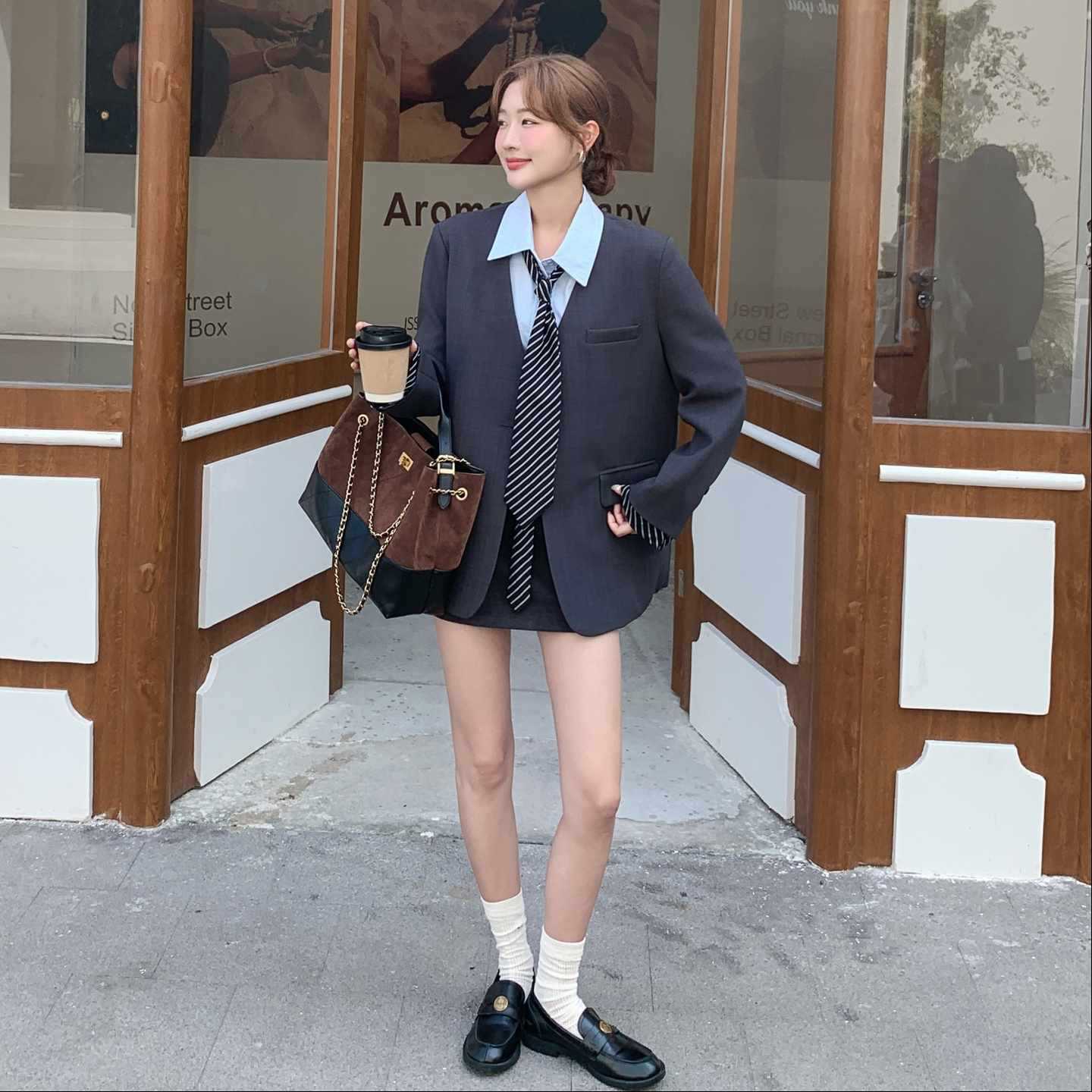 灰色韩系学院风西装外套女2025秋季新款时尚高级休闲百搭西服