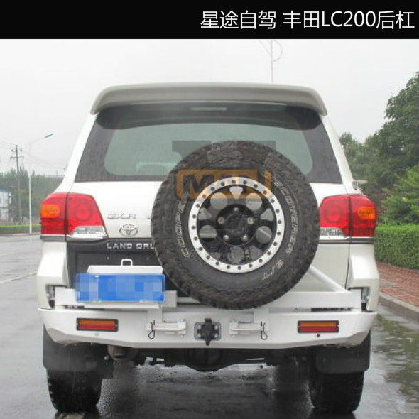 适用于丰田兰德酷路泽LC200前杠保险杠5700前杠带油桶架备胎架杠