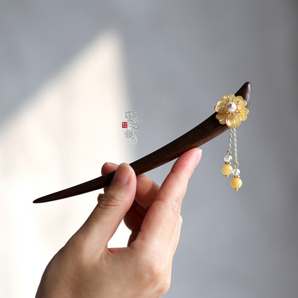 簪之韵【晚香寻月】深海黄碟贝真檀木簪子流苏步摇古风中式短弯簪
