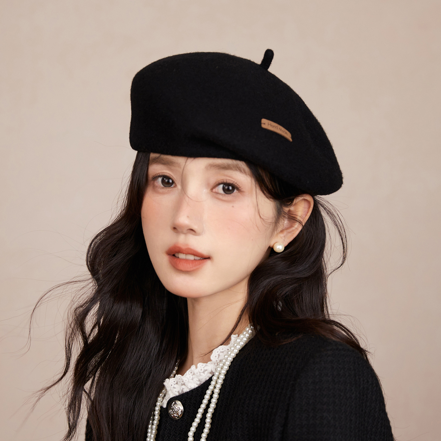 林小橘复古毛呢贝雷帽一戴成型