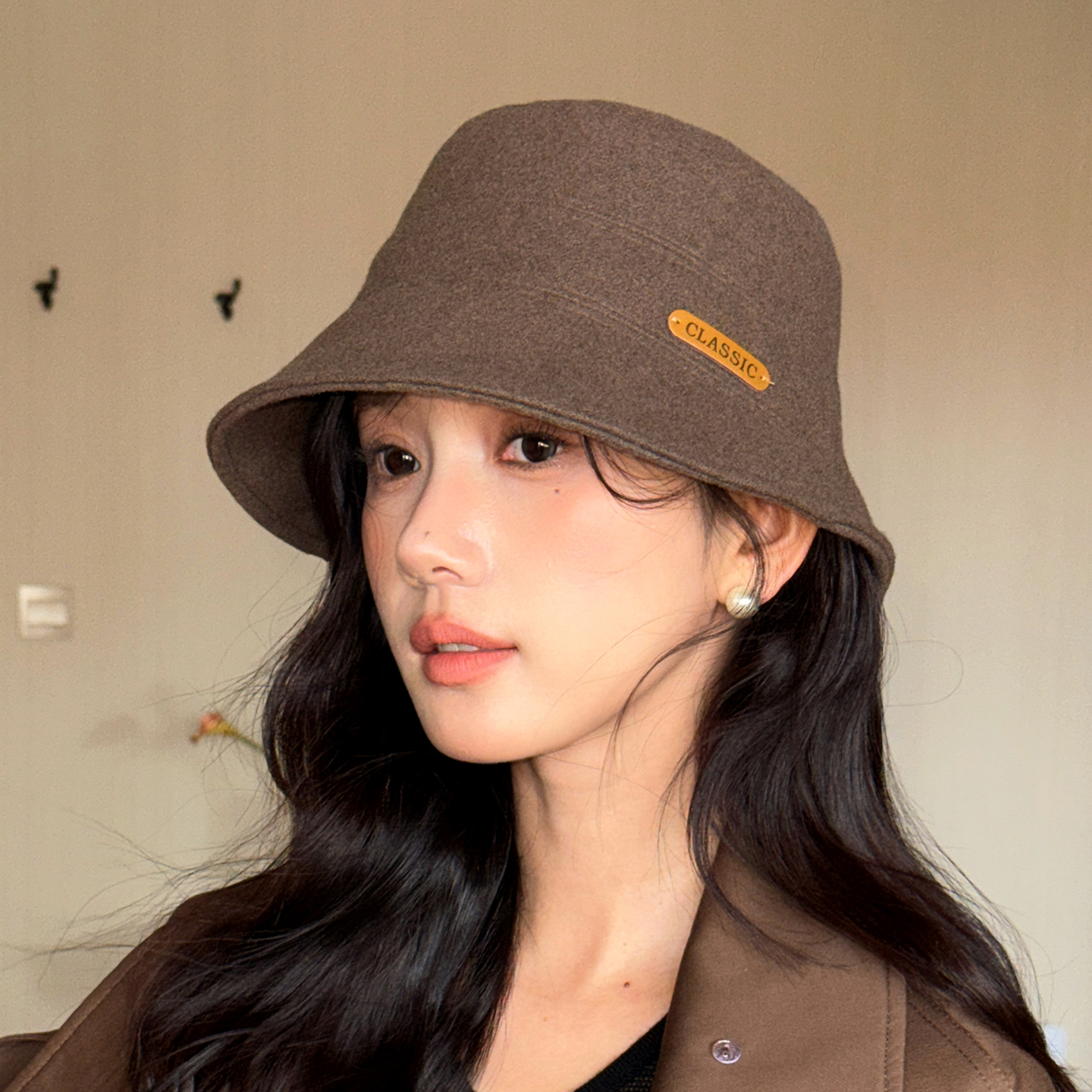 林小橘素颜百搭毛呢渔夫帽显脸小