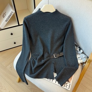 新款 2026春季 皮带收腰开叉设计感小众打底上衣 女长袖 半高领针织衫