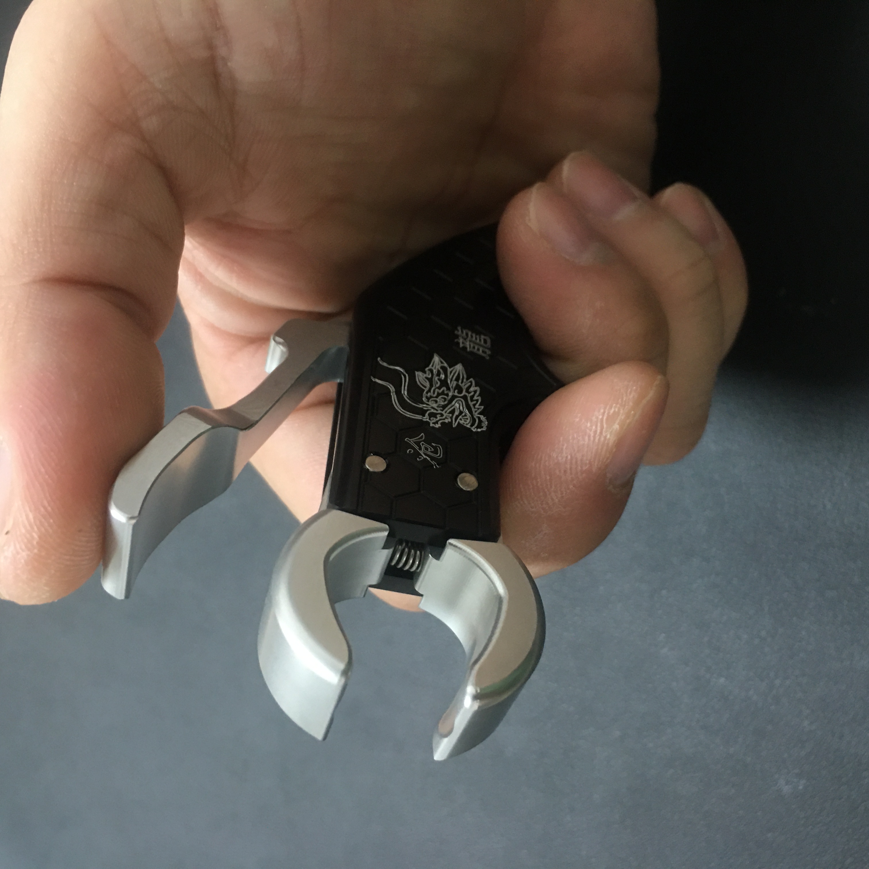 精准射击传统手弓VSNAH撒放器