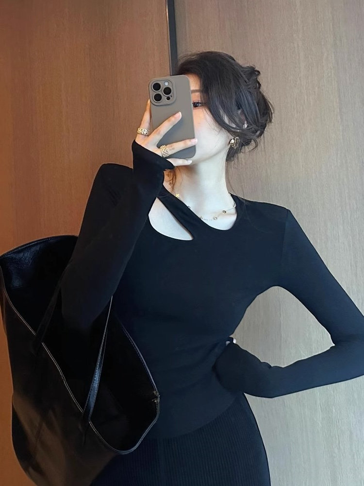秋冬磨毛纯欲风长袖上衣T恤女右边娄空设计感小心机不规则打底衫