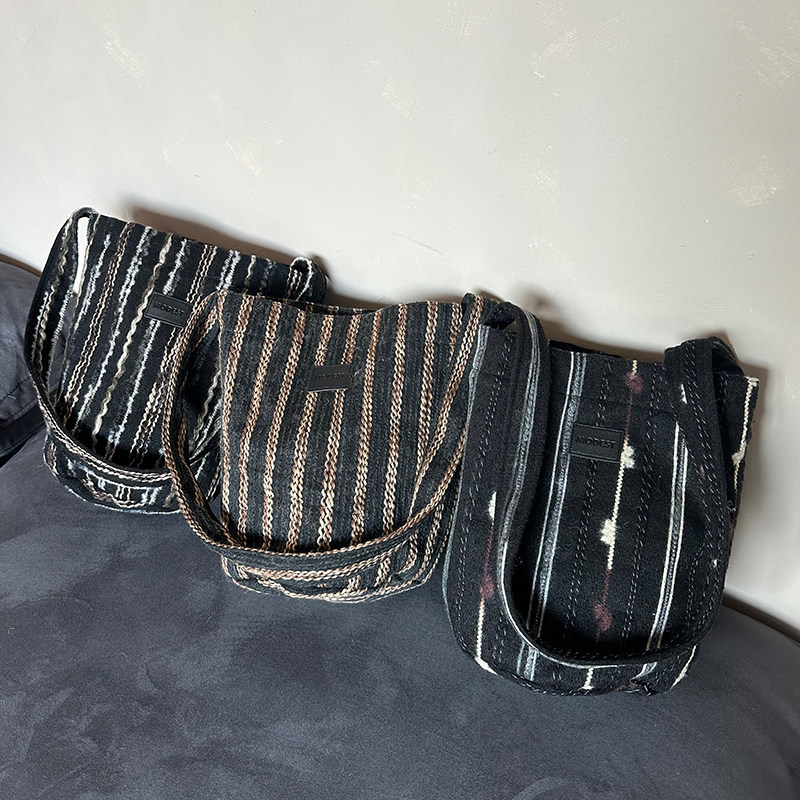 秋冬新品彩色编织条纹一根带斜挎包包简约慵懒风时尚百搭款,箱包皮具/热销女包/男包,时尚帆布包,淘宝优惠券,粉丝福利购,淘宝优惠卷