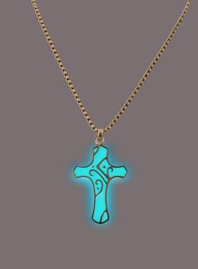 情侣夜光项链吊坠十字架朋克荧光欧美街头珐琅个性时尚摇滚项链