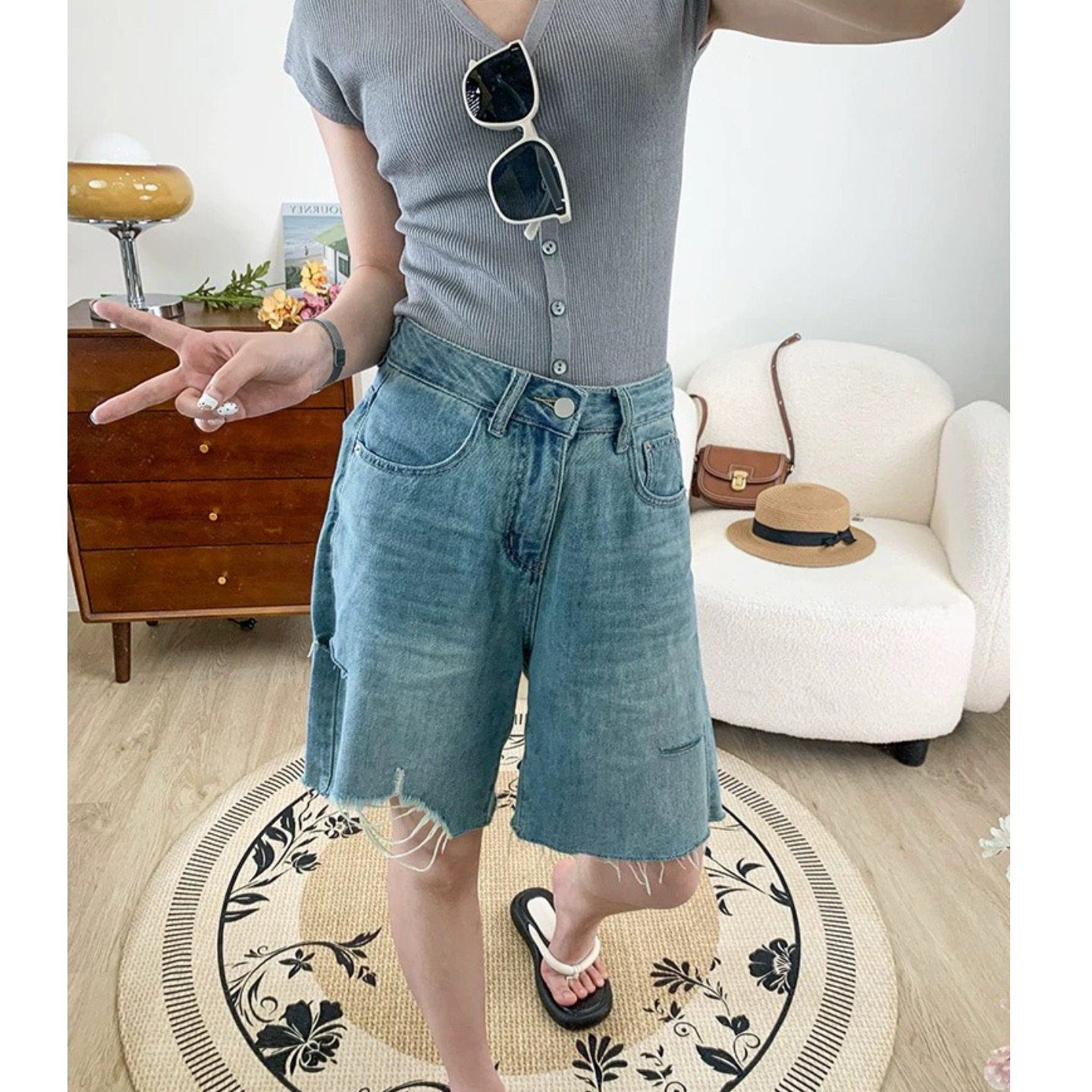 大碗plus定制大码女装微胖破洞毛边牛仔短裤夏高腰宽松显瘦五分裤,女装/女士精品,大码裤装,淘宝优惠券,粉丝福利购,淘宝优惠卷