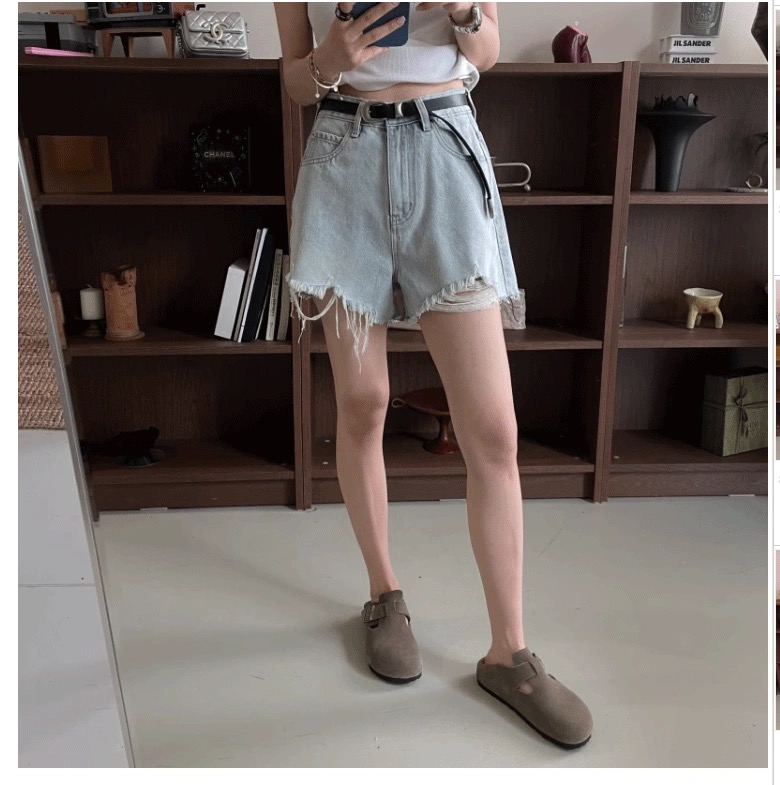 大码女装浅蓝色牛仔毛边阔腿短裤