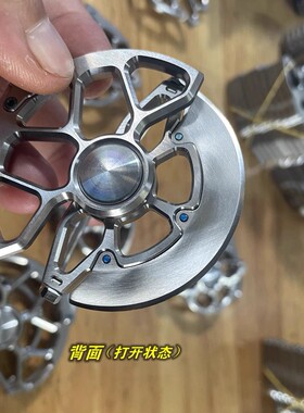 乌鲁折叠圆盘滚刀 美食切披萨牛羊猪鱼排主餐刀黄油钛架TC4刃VG10