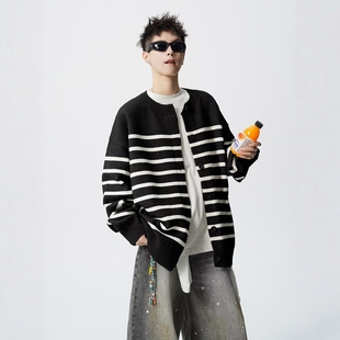 高级感经典条纹开衫毛衣男秋冬韩版宽松学院慵懒风休闲针织衫外套