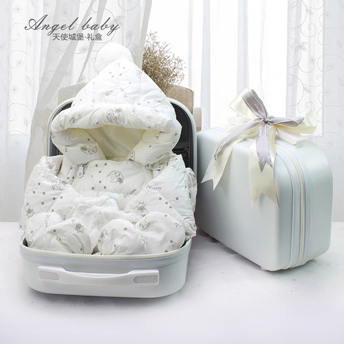 冬季轻薄羽绒连体衣百天周岁外套