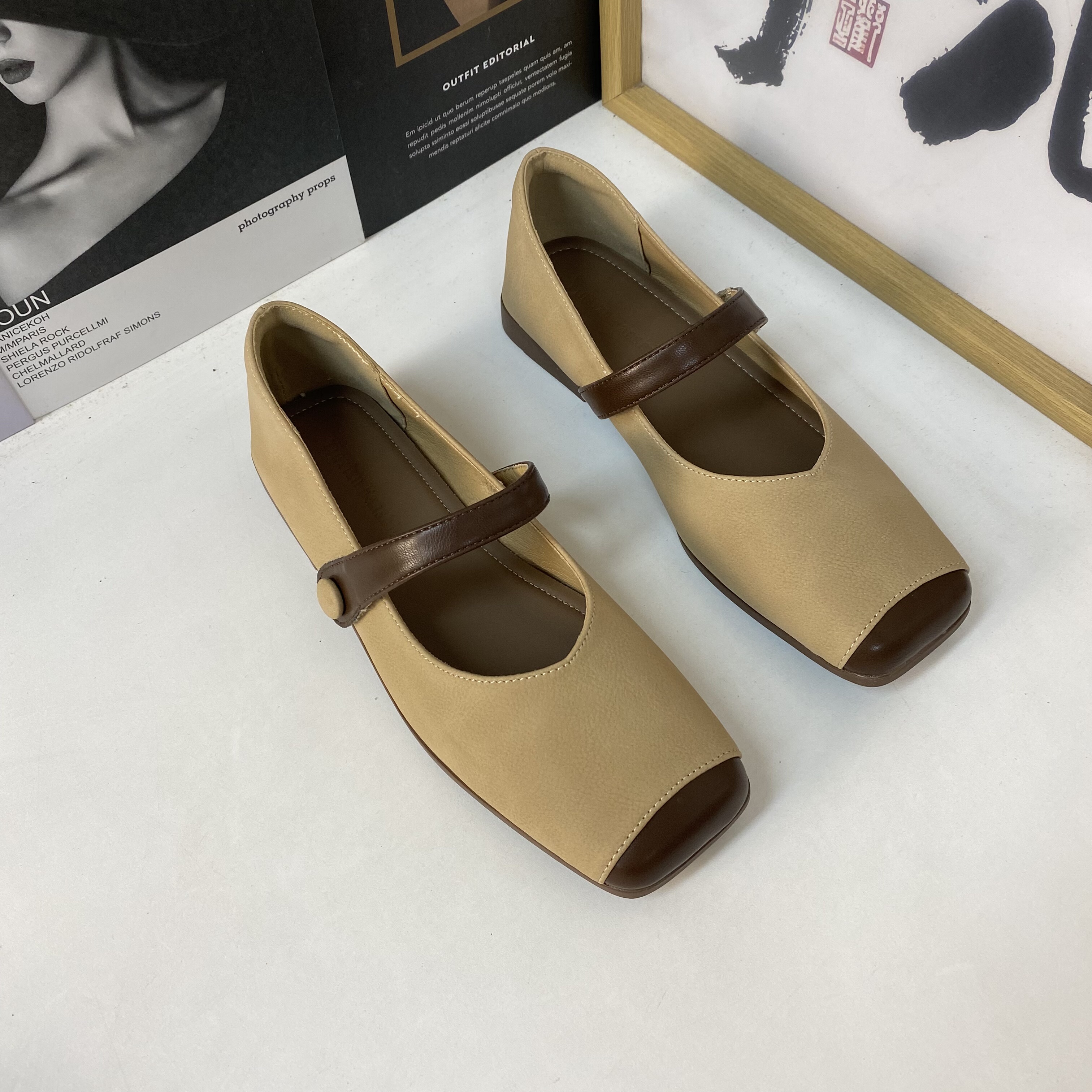 一字带拼色时尚百搭休闲方头女鞋2025新款晚风仙女浅口平底单鞋女