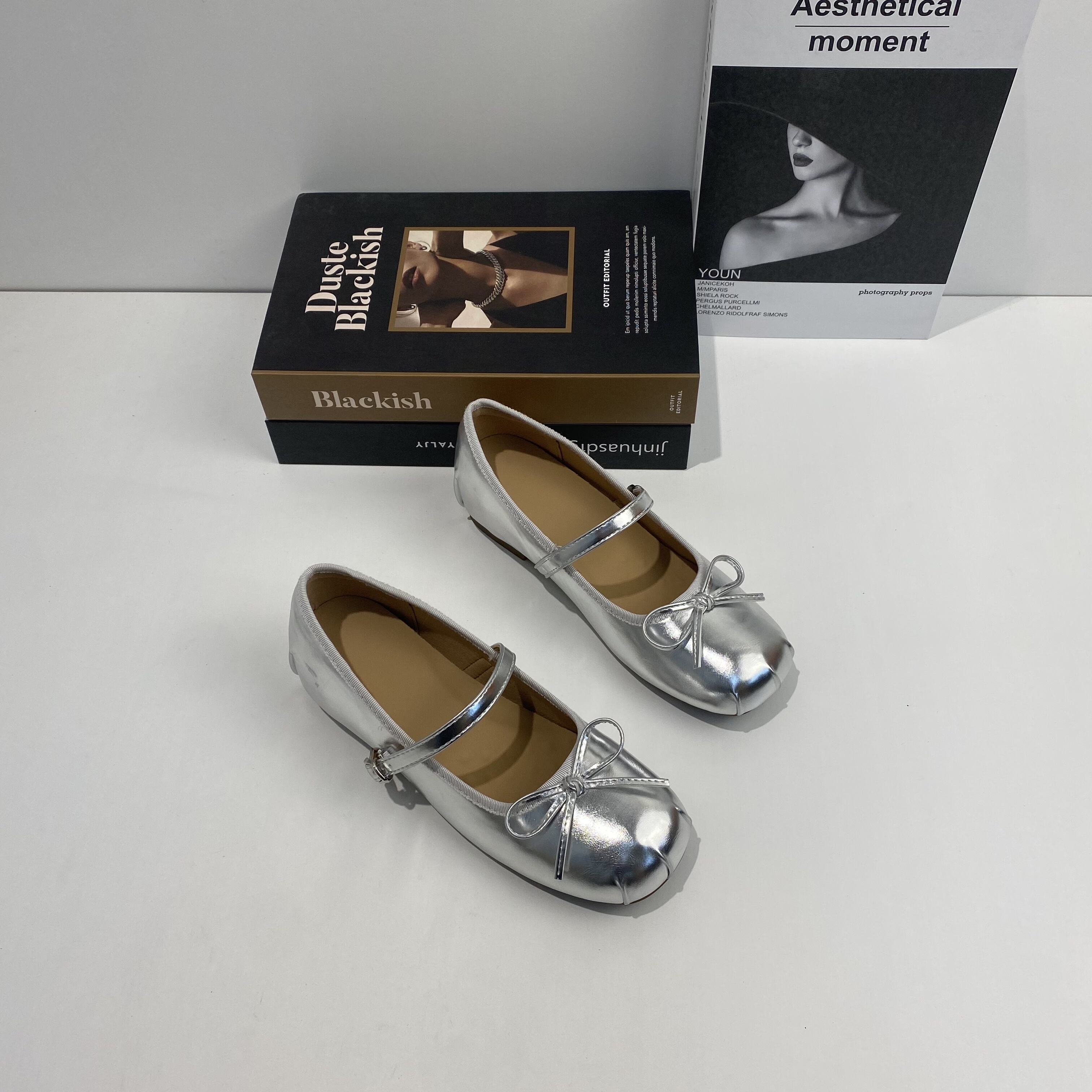 配裙子内增高单鞋女2025春秋时尚新款蝴蝶结一字带芭蕾鞋豆豆鞋