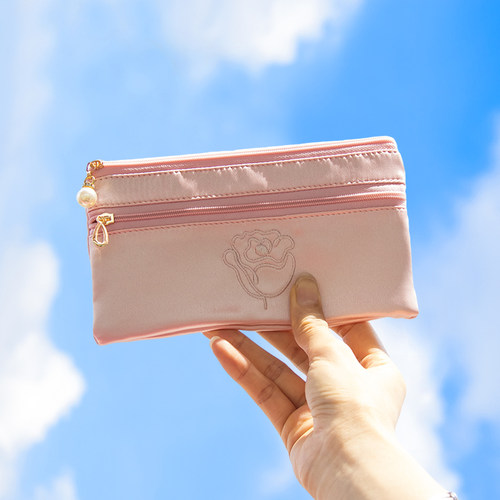 小巧轻便趣袋时尚女士手机包