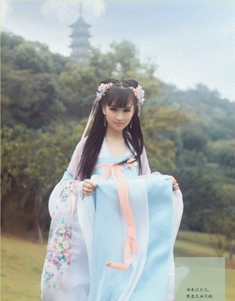 禮服廣袖女子漢服女襦裙表演大袖衫新款長袍拍照拍攝攝影清新造型在類目 女裝/女士精品, 唐裝/民族服裝/舞臺服裝, 民族服裝/舞臺裝中 - 來自Buy2taobao.com提供專業的淘寶代購服務