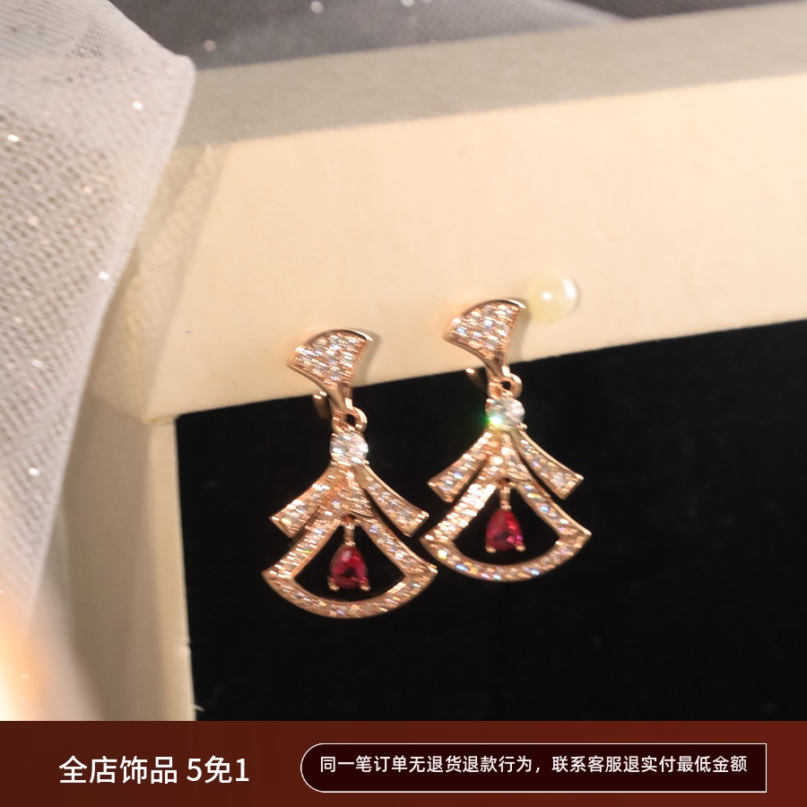 2025新款刘亦菲同款耳环白鹿扇形耳钉裙子耳饰轻奢高级感耳坠气质