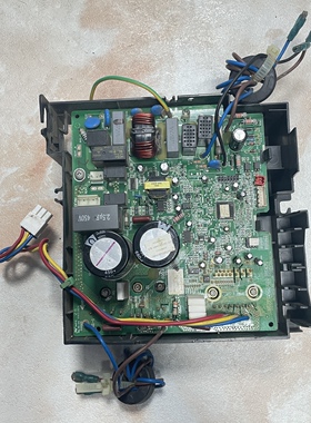 适用格力空调外机变频电器盒02613331/3014848401主板W8423CB