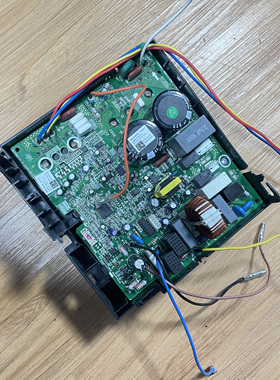 适用格力空调变频01403000190电器盒30138000239主板W8423SB