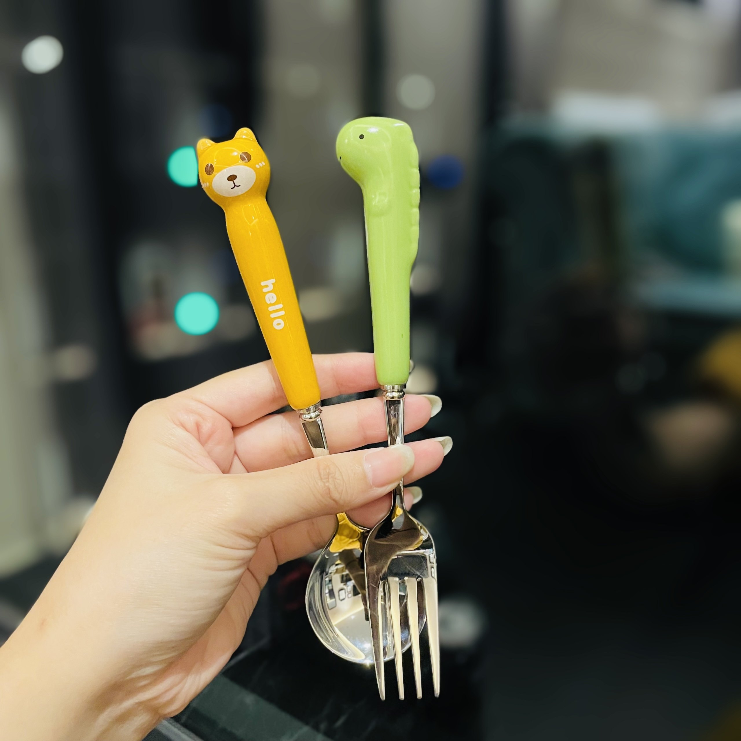 卡通恐龙陶瓷柄少女心不锈钢勺子图片