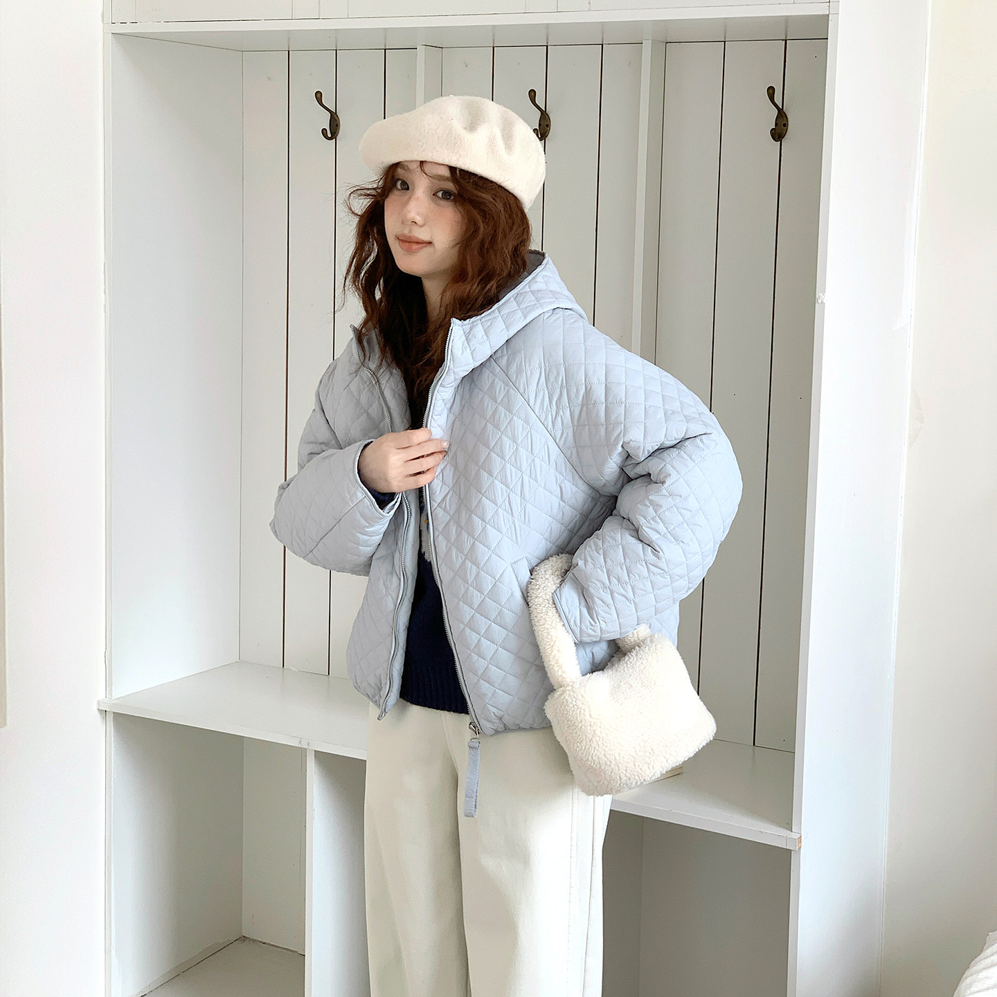 CRISP日系白鸭绒菱格连帽轻薄羽绒服女短款羽绒外套2025冬季新款,女装/女士精品,羽绒服,淘宝优惠券,粉丝福利购,淘宝优惠卷