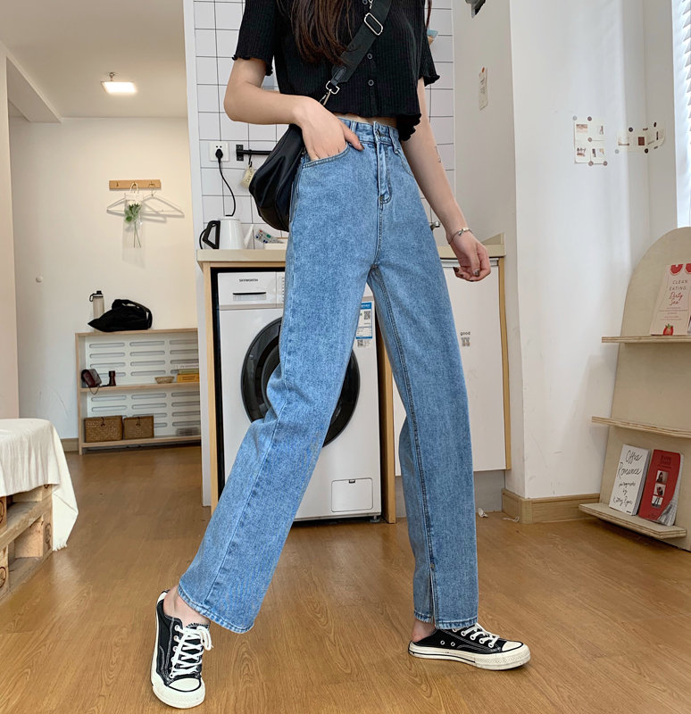 Real price straight jeans with split inside and high waist