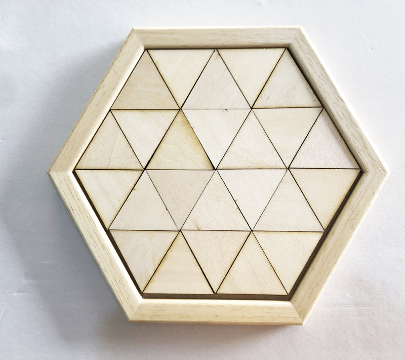 六边形拼图玩具创意三角马赛克木片底托盘实木六角相框牛爸津妈