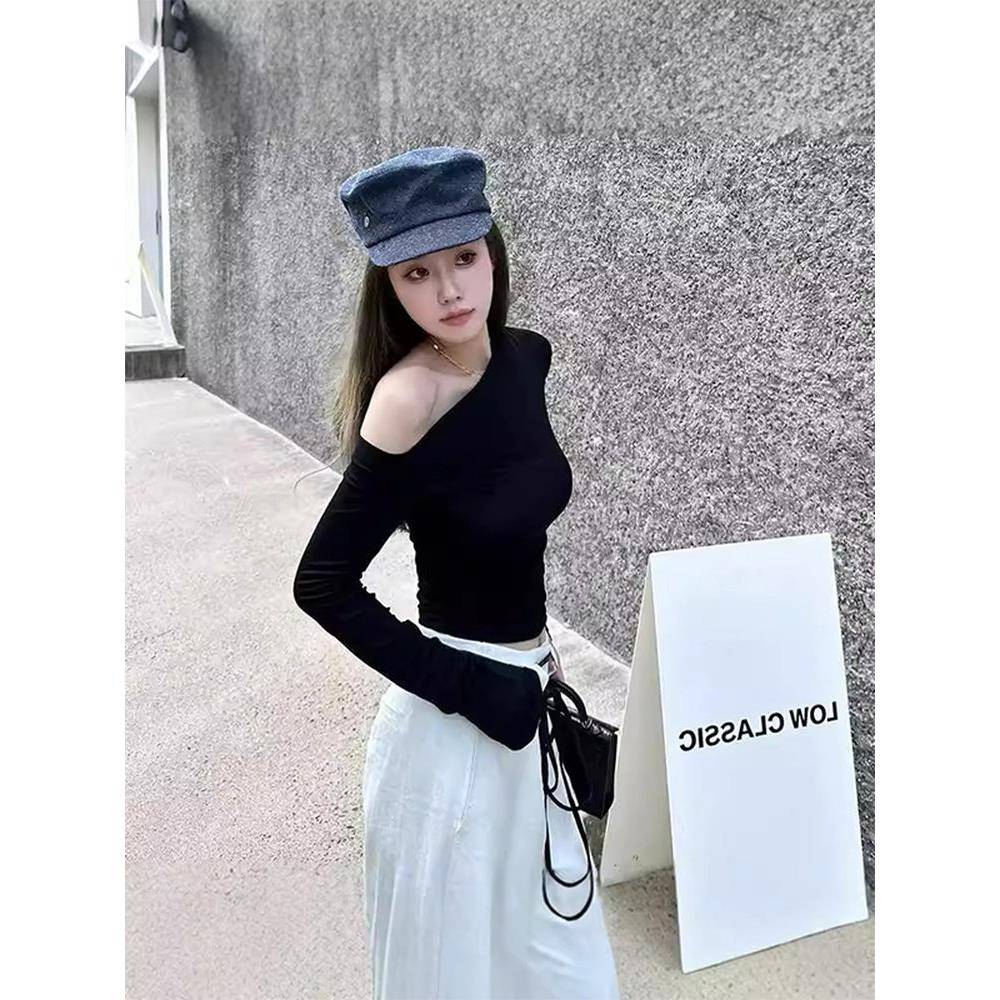 一字肩露肩打底衫长袖t恤女春秋欧货辣妹别致高级感斜肩内搭上衣