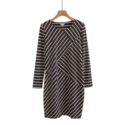 秋冬磨毛棉条纹圆领连衣裙女直筒大码修身中长款长袖裙子打底裙