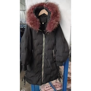 瑕疵处理特价2025年反季清仓羽绒服女中长款爆款商场冬季断码外套