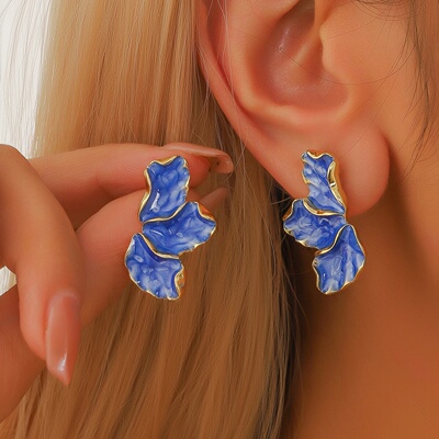 2PC Women's Fashion Forest Maple Leaf Dripping Oil Flower E