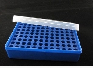 规格：1.5ml/2ml 96孔 重量：约155克左右 尺寸:长19.3cm*宽13cm*高5.5cm 材质：全新聚丙烯PP 特征: 安全，方便，清洁，美观 用途:专业盛装1.5ml/2ml冷冻管,离心管