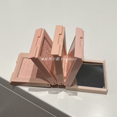 便当四层腮红一盘多色组