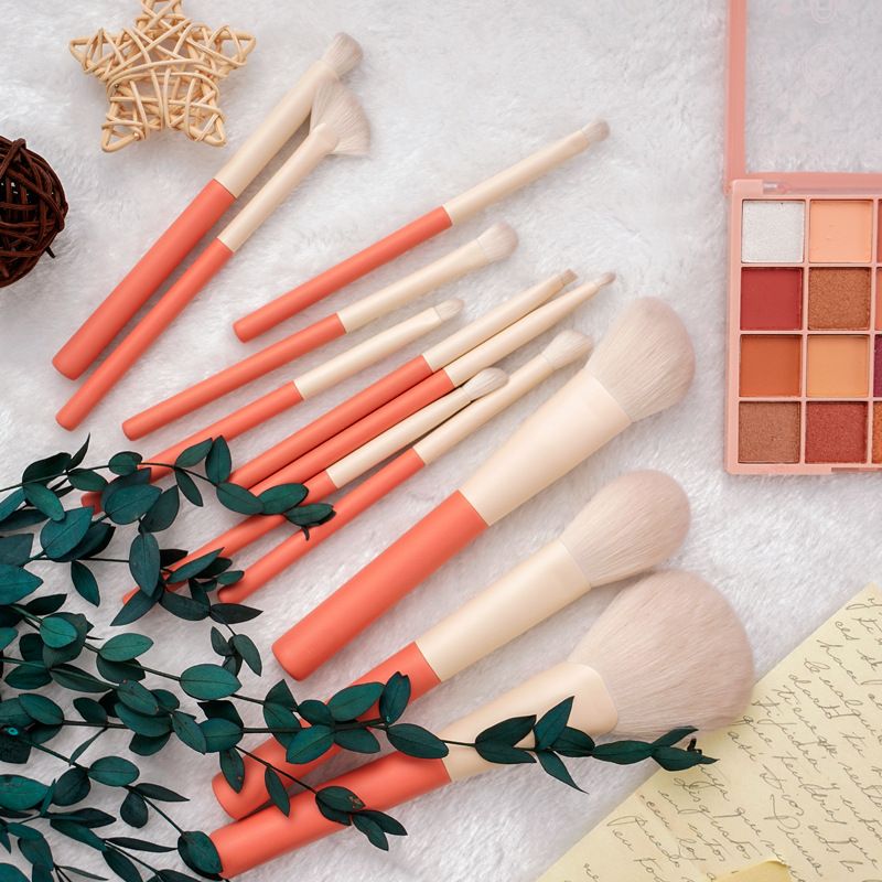 假日系列12支化妆刷套装散粉刷眼影刷粉底刷腮红刷美妆刷全套