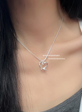 其他铜合金锆石女爱心项链