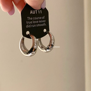 秋十一Acc 韩系精致钻钻气质耳圈百搭高级感耳饰 星愿