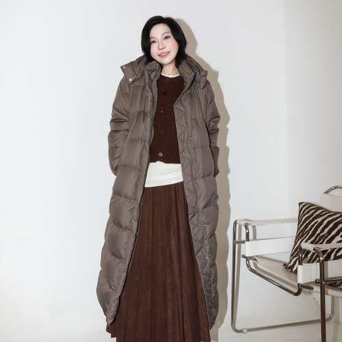 设计师连帽长款鹅绒服外套
