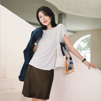 PENNYPENG 初夏晚风 甄选高端醋酸混纺斜裁工艺轻熟风时髦半裙