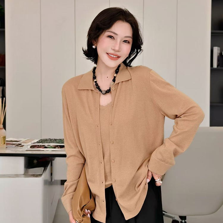 PENNYPENG 馥郁可可 假两件触感治愈上衣时尚翻领针织长袖DG07170